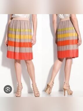 BCBGMaxAzria Multicolor Striped Midi Skirt Size Small